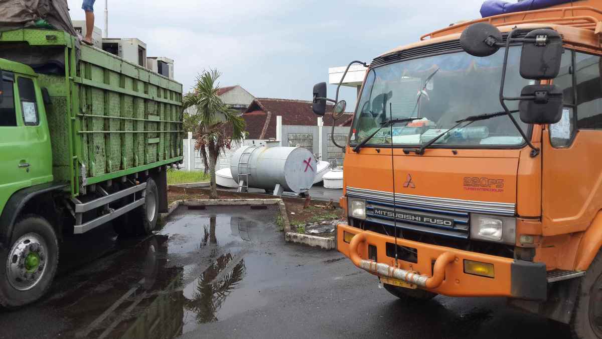  EKSPEDISI  TRUCK SUMATERA 082178629333 Sewa Truck Lampung  